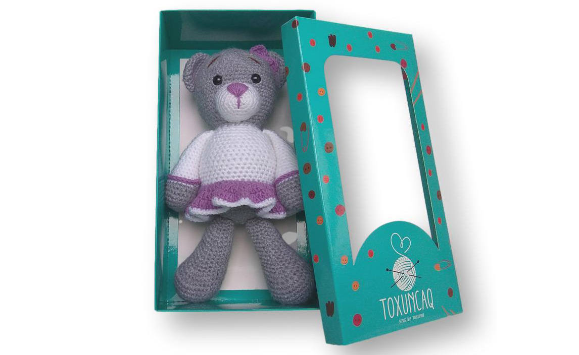 Ağ-bənovşə donlu ayıcıq